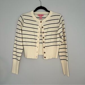 Coco & Shay cropped striped cardigan. Size L.